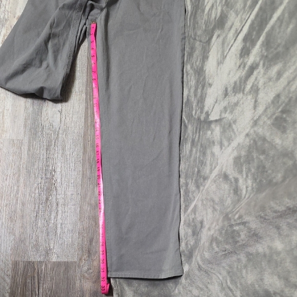Jones New York Sport Gray Stretch Pants - Picture 9 of 10